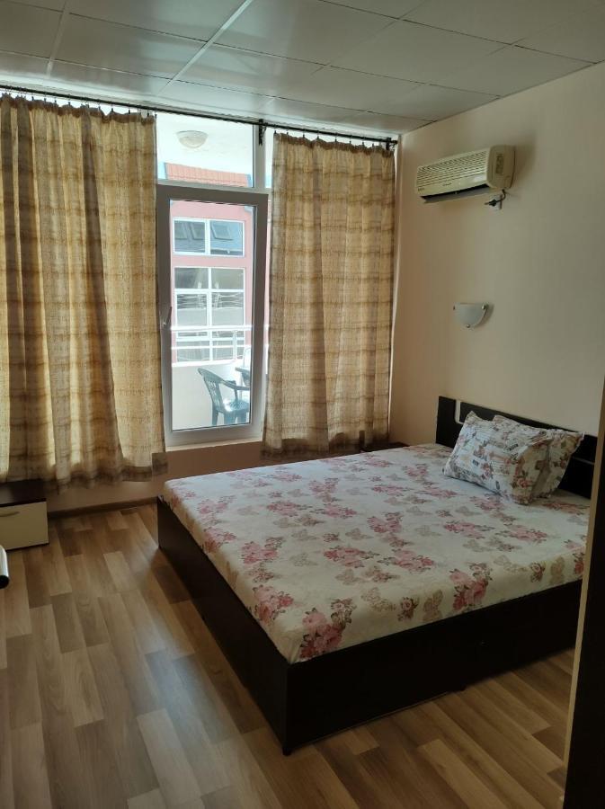 Dunav-Lazur Apt.5 라브다 외부 사진